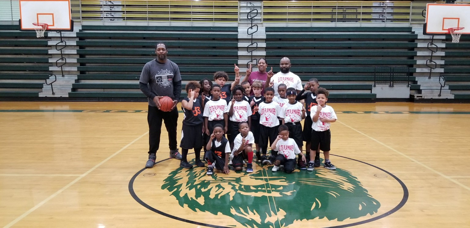 Elite Playmakers 2018 youth team group photo