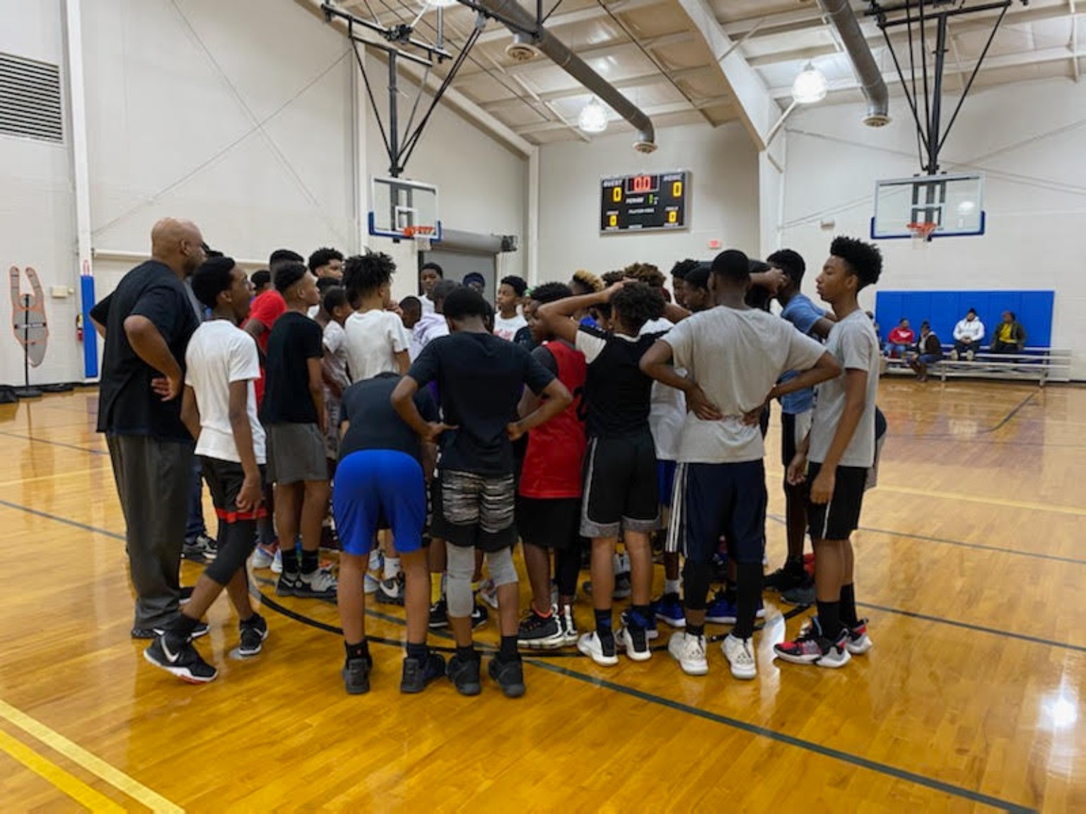 Elite Playmakers 2020 full team huddle
