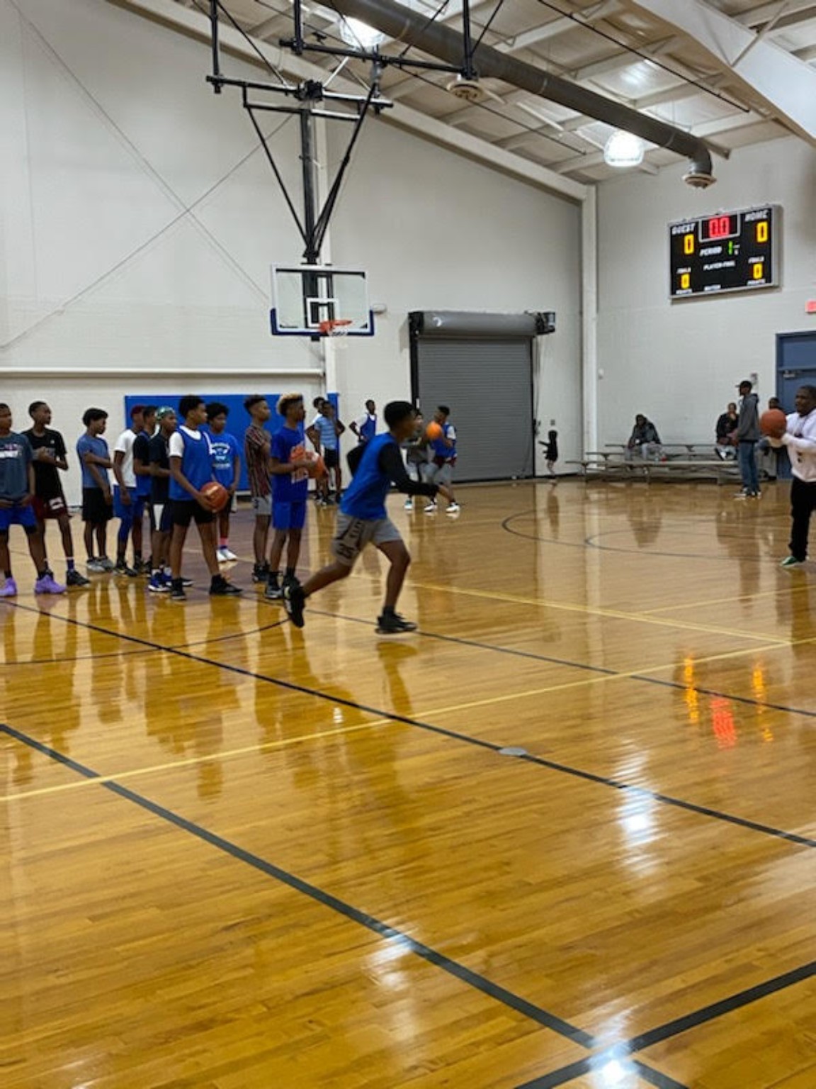Elite Playmakers 2020 group training drill