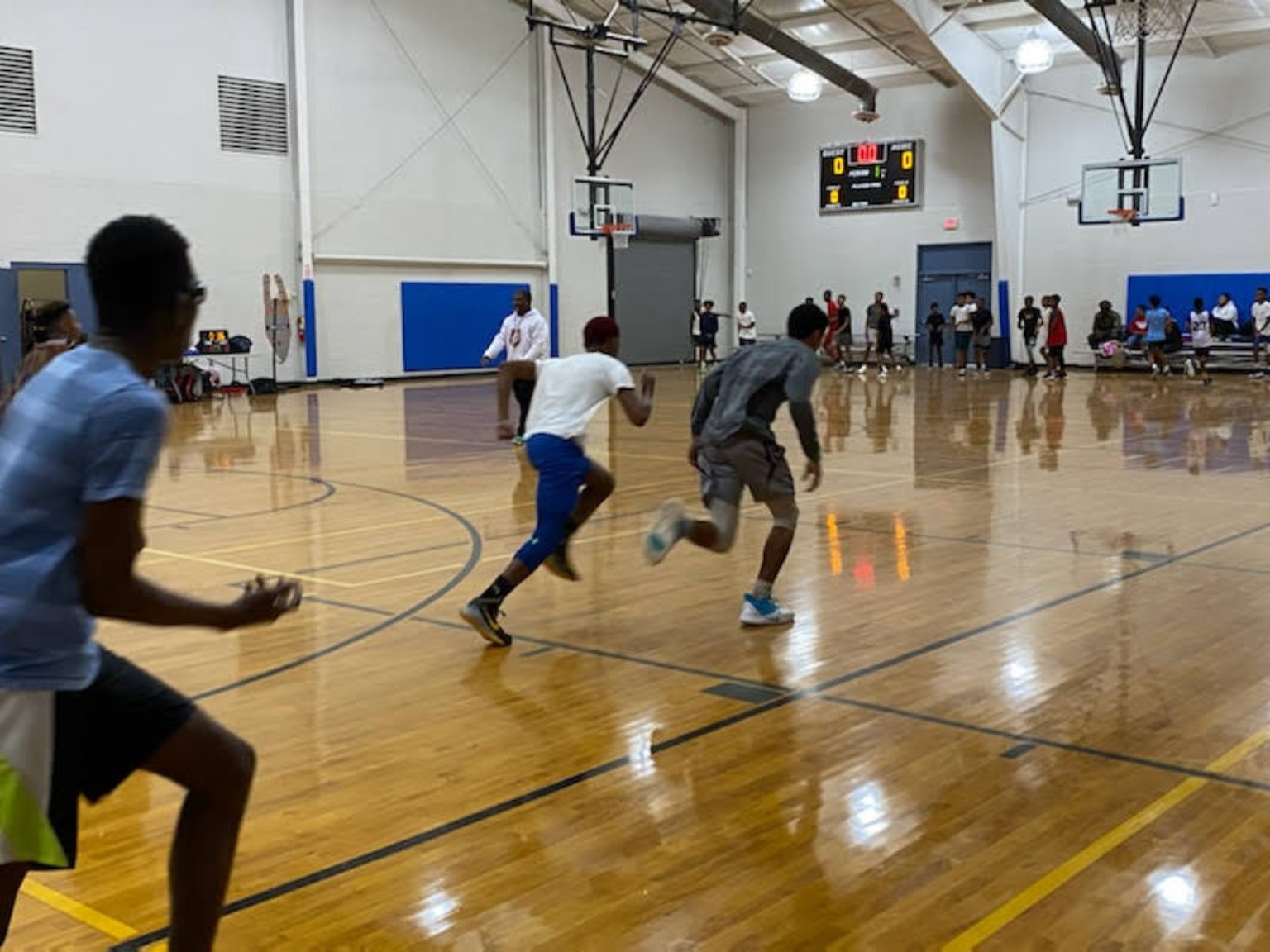 Elite Playmakers 2020 players competing during a scrimmage
