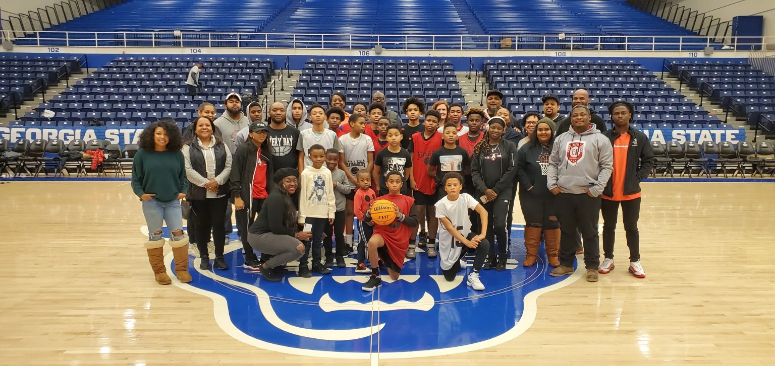 Elite Playmakers 2020 players and coaches at Georgia State